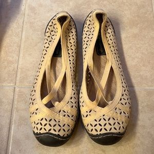 J-41 Eco Design Flats